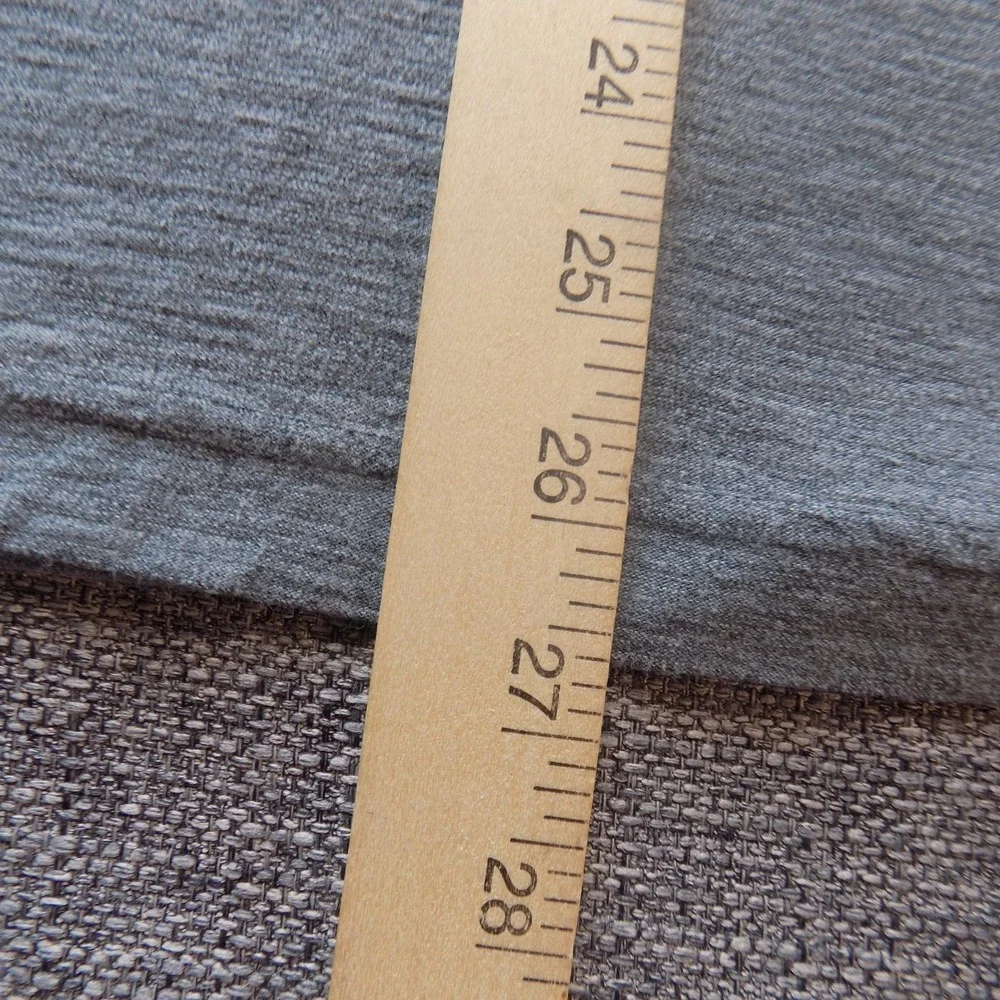 The North Face V-Neck T-Shirt Mens Small Gray Good FlashDry Pocket Tee